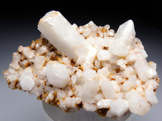 Feldspar from Vakinankarata Region, Antananarivo Prov., Madagascar [db_pics/pics/r367a.jpg]