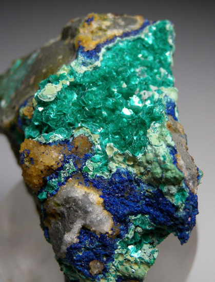 Chalcophyllite from El Teniente Mine, Rancagua, Cachapoal Province, O'Higgins, Chile [db_pics/pics/r391c.jpg]