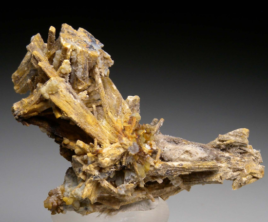 Stibiconite after Stibnite from Mina San Jose, Catorce, San Luis Potosi, Mexico [db_pics/pics/r413a.jpg]