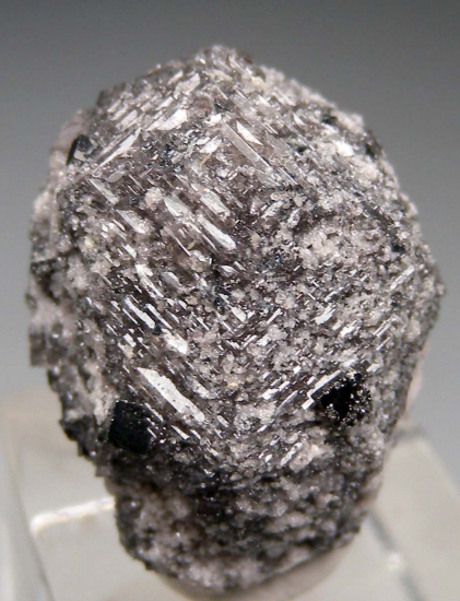 Bixbyite on Garnet pseudomorph from Pismire Wash, Thomas Range, Juab Co., Utah, USA [db_pics/pics/r414b.jpg]