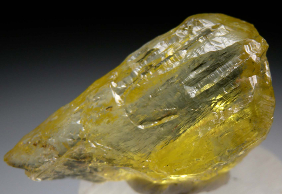 Heliodor from Minas Gerais, Brazil [db_pics/pics/r447c.jpg]