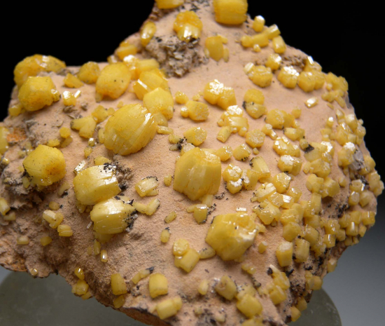 Pyromorphite from Mount Isa, Queensland, Australia [db_pics/pics/r453c.jpg]