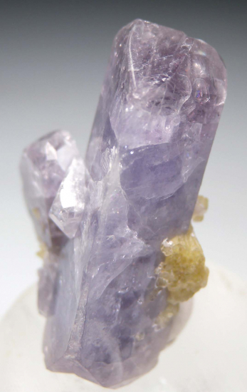 Herderite from Xanda Mine, Virgem De Lapa, Minas Gerais, Brazil [db_pics/pics/r458d.jpg]