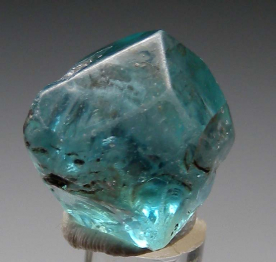 Zircon from Sri Lanka [db_pics/pics/r460d.jpg]