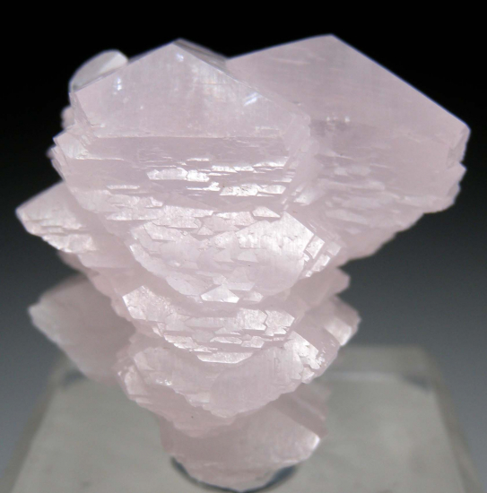 ManganoCalcite on Calcite from Dal'Negorsk, Russia [db_pics/pics/r461a.jpg]