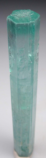 Green Beryl from Nasarawa Egon, Nasarawa, Nigeria [db_pics/pics/r518b.jpg]