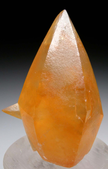 Calcite from Pugh Quarry, Wood Co., Ohio, USA [db_pics/pics/r524a.jpg]