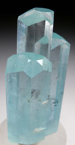 Aquamarine from Shigar Valley, Gilgit-Baltistan, Pakistan [db_pics/pics/r539b.jpg]