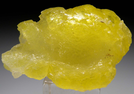 Brucite 'lips' from Killa Saifullah, Balochistan, Pakistan [db_pics/pics/r583a.jpg]