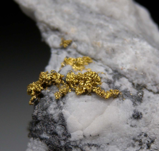 Gold from California, USA [db_pics/pics/r607d.jpg]