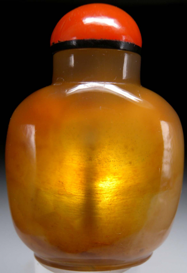 Agate snuff bottle from Namalulu, Tanzania [db_pics/pics/r610c.jpg]