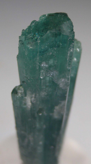 Tourmaline from Batalha Mine, Salgadinho, Paraiba, Brazil [db_pics/pics/r619c.jpg]