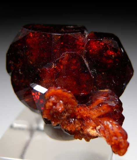 Uvite from Brumado Mine, Bahia, Brazil [db_pics/pics/sa411b.jpg]