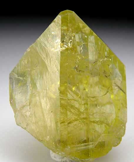 Brazilianite from Telirio Mine, Mendes Pimental, Minas Gerais, Brazil [db_pics/pics/sa534c.jpg]