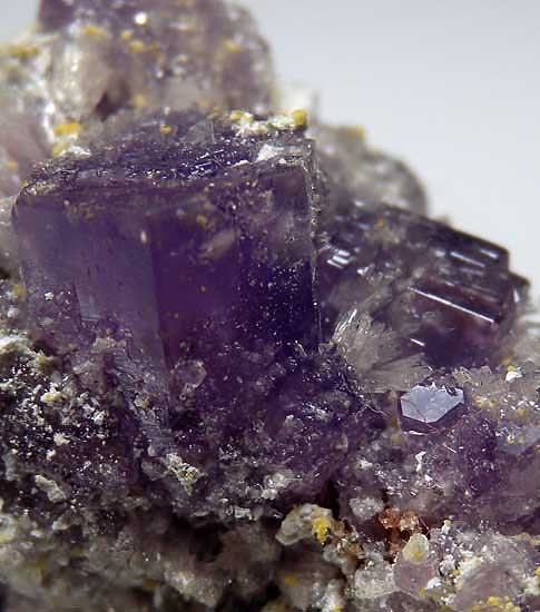 Coquimbite from Javier Mine, Ayacucho Dept., Peru [db_pics/pics/sa570c.jpg]
