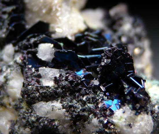 Covellite from Andargaia, Catamarca, Argentina [db_pics/pics/sa602c.jpg]