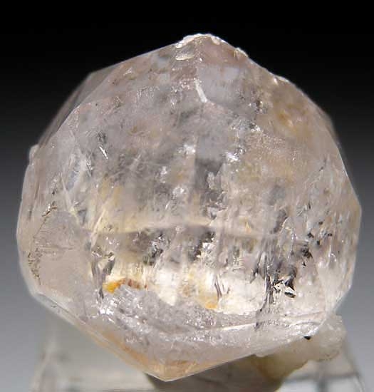 Morganite from Urucum Mine, Galileia, Minas Gerais, Brazil [db_pics/pics/sa696b.jpg]
