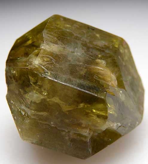 Chrysoberyl from Espirito Santo, Minas Gerais, Brazil [db_pics/pics/sa821b.jpg]