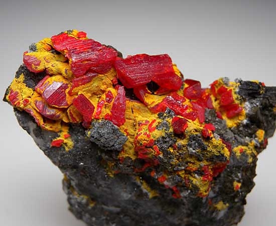 Realgar, Orpiment on from Mina Palomo, Julcani, Peru [db_pics/pics/sa904b.jpg]