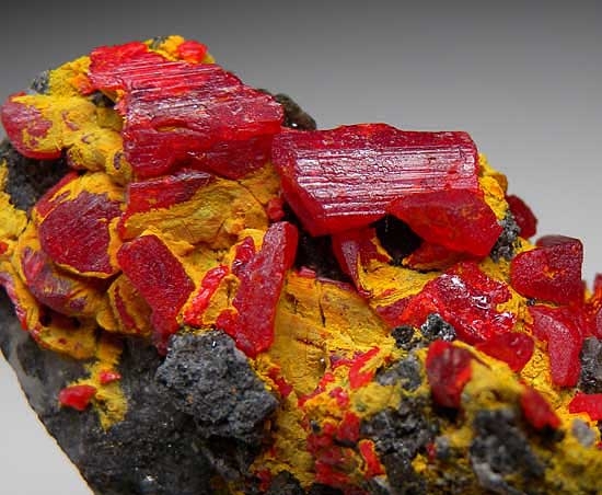 Realgar, Orpiment on from Mina Palomo, Julcani, Peru [db_pics/pics/sa904c.jpg]