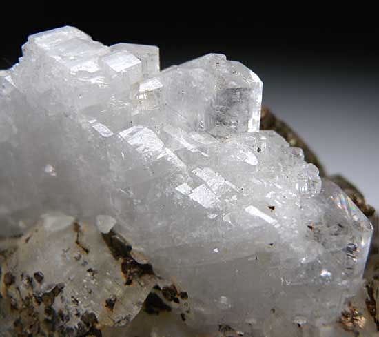 Albite on Dolomite from Morro Velho Gold Mine, Minas Gerais, Brazil [db_pics/pics/sa916d.jpg]