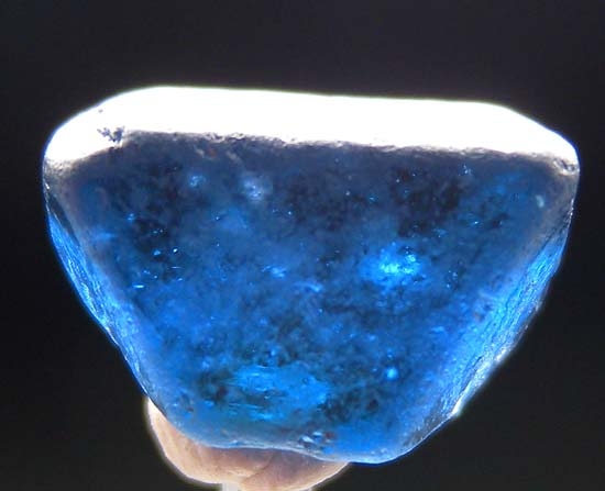 Blue Spinel from Kagoro, Kaduna State, Nigeria [db_pics/pics/sm907c.jpg]