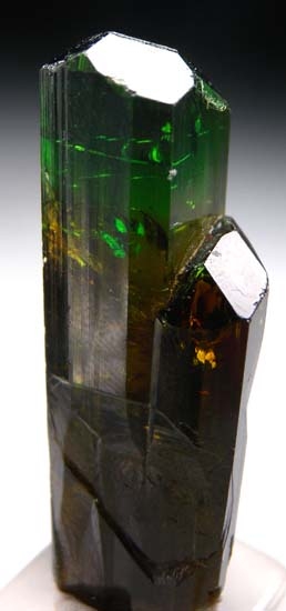 Chrome Tourmaline from Commander Mine, Nadonjukin, Simanjiro, Tanzania [db_pics/pics/t110b.jpg]