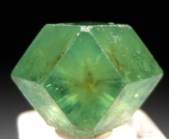 Demantoid Garnet from Balochistan, Pakistan [db_pics/pics/t152a.jpg]
