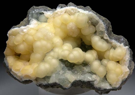 Prehnite from O & G No. 1 Quarry, Orenaug Hills, Woodbury, Litchfield Co., Connecticut, USA [db_pics/pics/t217a.jpg]