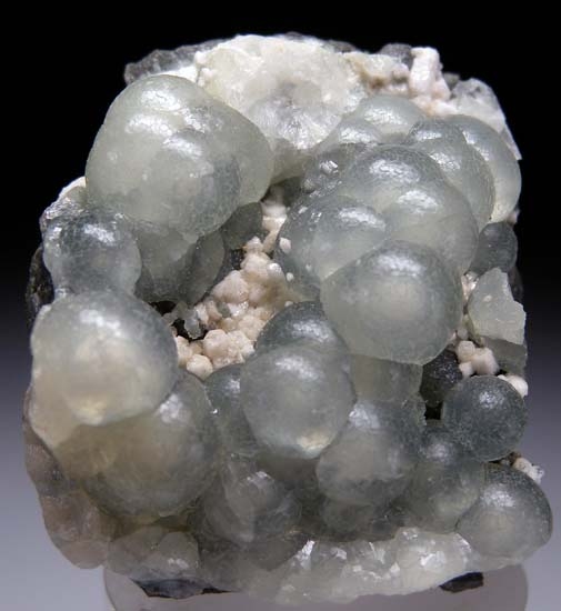 Prehnite from O & G No. 1 Quarry, Orenaug Hills, Woodbury, Litchfield Co., Connecticut, USA [db_pics/pics/t218a.jpg]