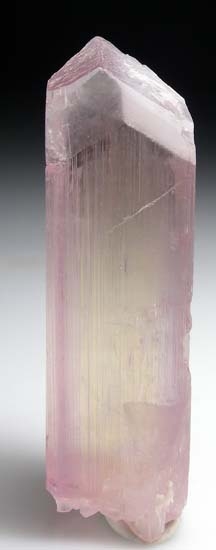 Kunzite from Kunar Province, Afghanistan [db_pics/pics/t242a.jpg]
