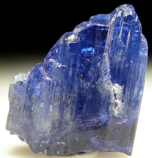Tanzanite from Merelani Hills, Arusha Region, Tanzania [db_pics/pics/t27a.jpg]