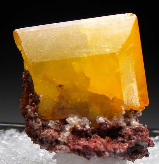 Wulfenite from M'Fouti District, Republic of Congo [db_pics/pics/t315a.jpg]