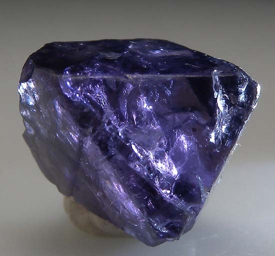 Spinel from Morogoro, Tanzania [db_pics/pics/t327c.jpg]