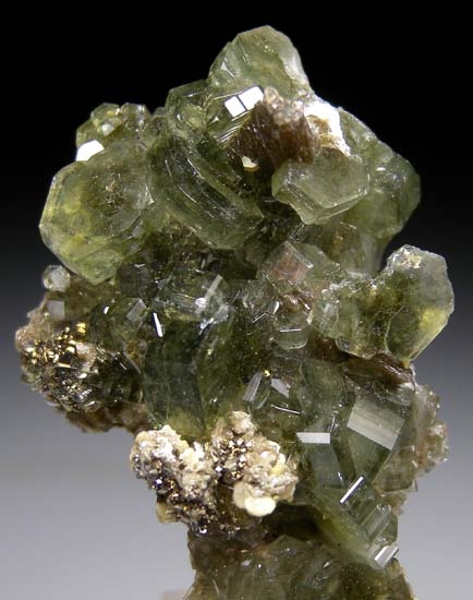 Apatite with Muscovite from Panasquiera, Castelo Branco, Portugal [db_pics/pics/t384c.jpg]