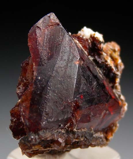 Rhodochrosite from Mont St. Hilaire, Quebec, Canada [db_pics/pics/t395c.jpg]