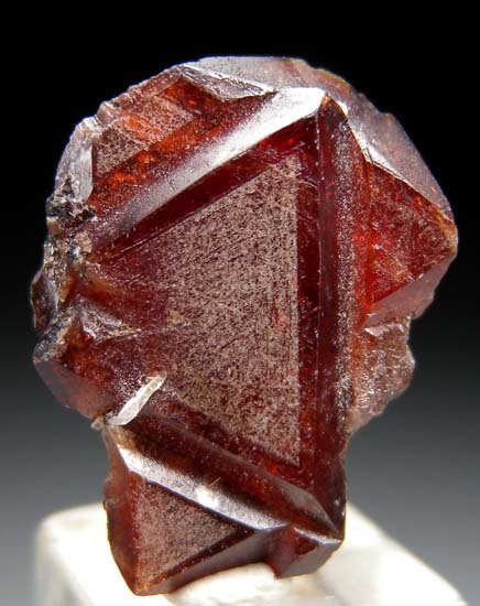 Rhodochrosite from Mont St. Hilaire, Quebec, Canada [db_pics/pics/t400a.jpg]