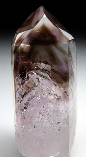 Quartz from Goboboseb Mountains, Brandberg Region, Namibia [db_pics/pics/t457b.jpg]