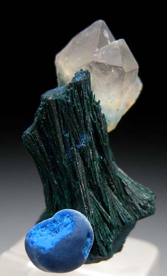Shattuckite, Malachite, Quartz from Kaokaveld, Namibia [db_pics/pics/t524c.jpg]