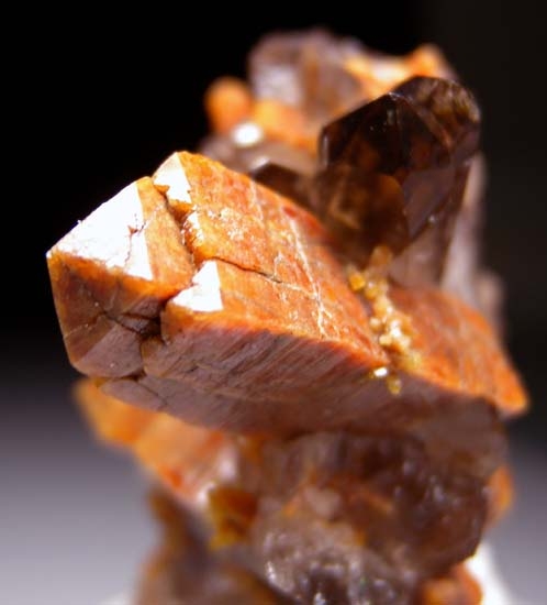 Zircon on Quartz from Mt. Malosa, Malawi [db_pics/pics/t534b.jpg]