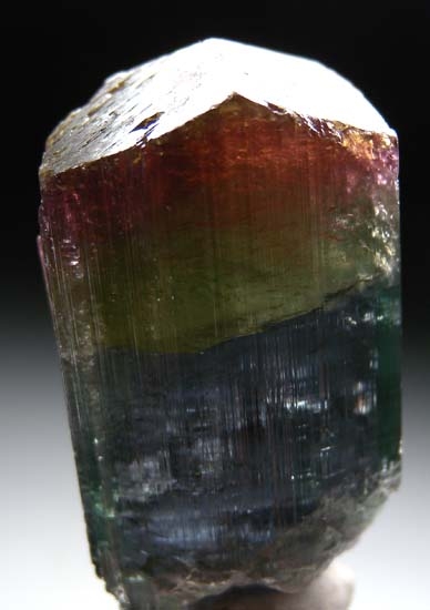 Tourmaline from Virgem da Lapa, Minas Gerais, Brazil [db_pics/pics/t606a.jpg]