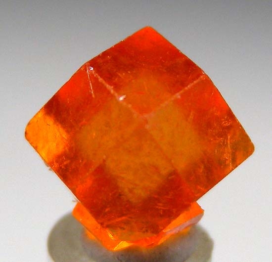 Spessartine from Jos, Nigeria [db_pics/pics/t644a.jpg]