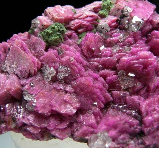 Cobaltian Calcite with Kolwezite, Quartz from Kambove Mine, Katanga, Congo [db_pics/pics/t669c.jpg]
