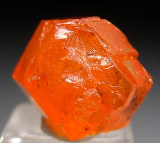 Spessartine from Marienfluss, Kunene Region, Namibia [db_pics/pics/t688b.jpg]