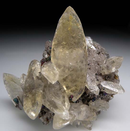Calcite with Chalcopyrite from Sweetwater Mine, Missouri, USA [db_pics/pics/t711a.jpg]