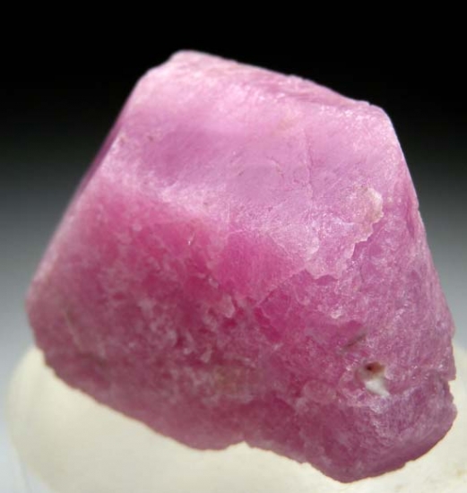Ruby from Sivec Marble quarry,  Sivec Mountain,  Prilep,  Republic of Macedonia [db_pics/pics/t945b.jpg]