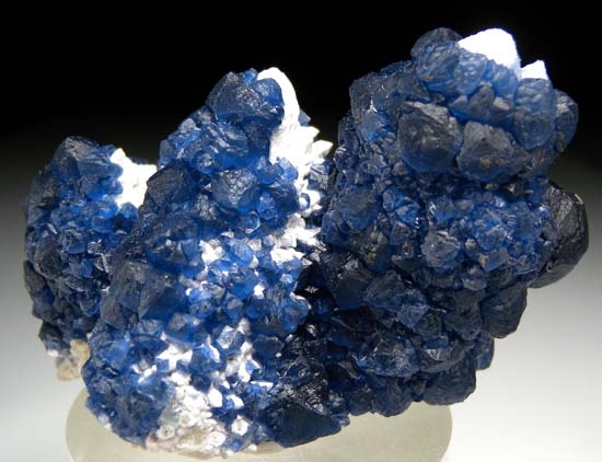 Fluorite on Quartz from Huanggang Mine, Inner Mongolia, China [db_pics/pics/t956c.jpg]