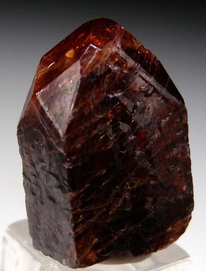 Zircon from Mashewa, Tanga Region, Tanzania [db_pics/pics/t962c.jpg]