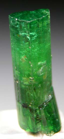 Chrome Tourmaline from Voi, near Tsavo National Park, Kenya [db_pics/pics/t966a.jpg]