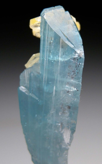 Euclase from La Marina Mine, Boyaca Dept., Colombia [db_pics/pics/tr100b.jpg]